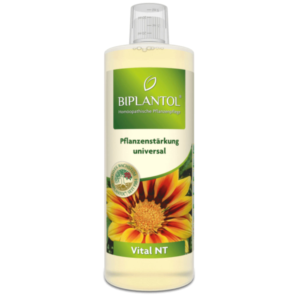 Flasche mit Universalpflanzenstärkung